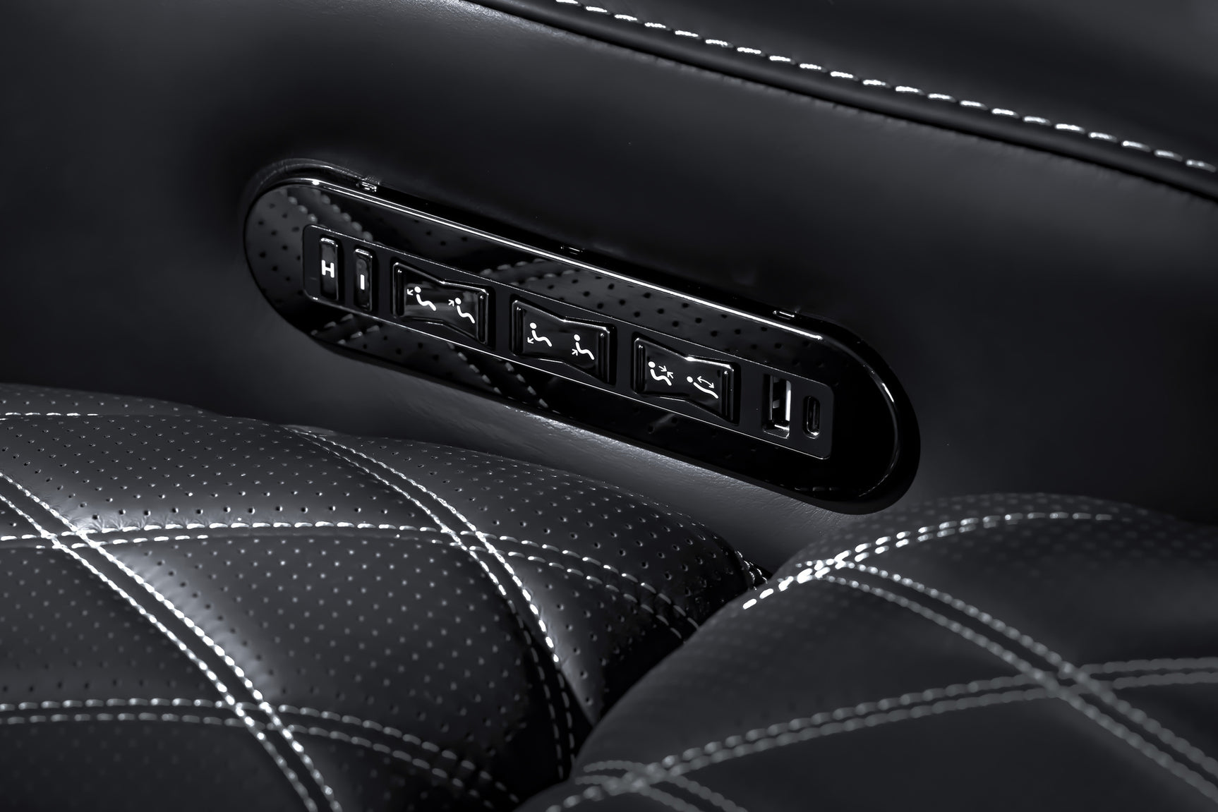 Valencia Oslo Ultimate Luxury Edition