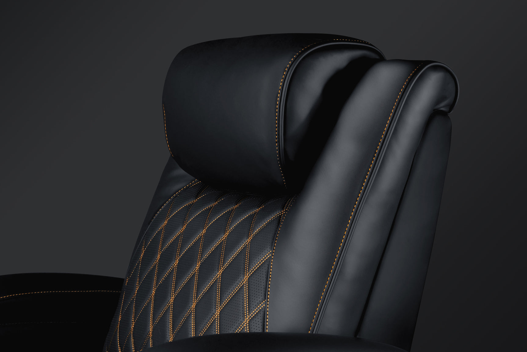 Valencia Oslo Ultimate Luxury Edition