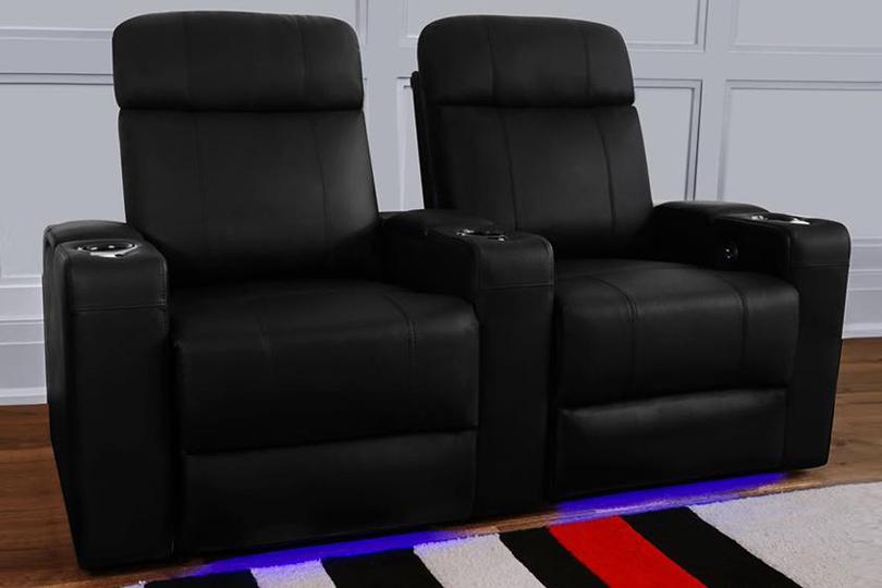 Valencia Piacenza Power Headrest Row of 4 Loveseat Center